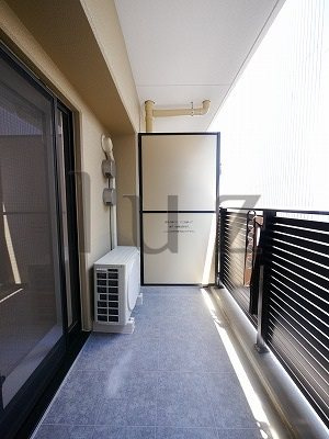 スプランディッド新横浜のバルコニー