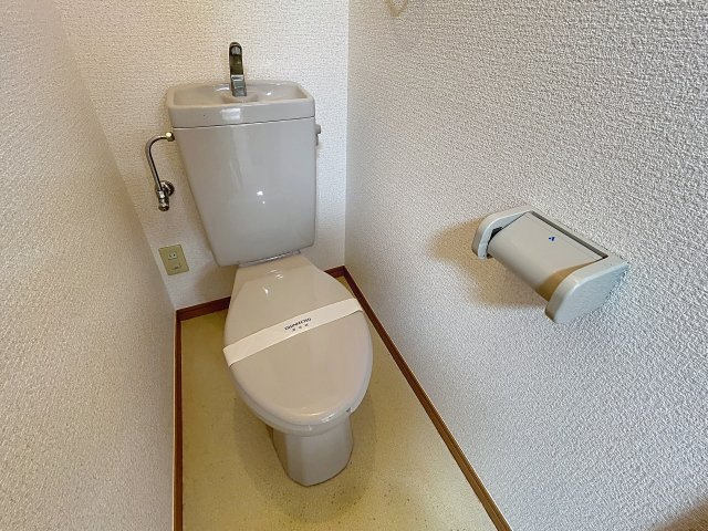 COCO花丘のトイレ|スッキリ、シンプルなトイレ