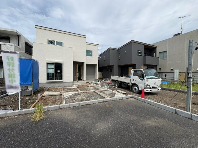 新築戸建　岐阜市竜田町Ⅱ　全２区画分譲の外観|「現地（2026年8月28日）撮影」　
■外観写真　
■ヤマダ不動産　株式会社リライフ　