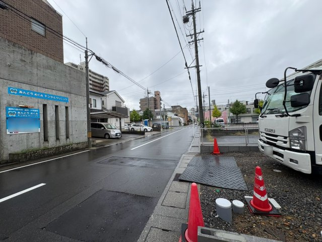 新築戸建　岐阜市竜田町Ⅱ　全２区画分譲の前面道路含む現地写真|「現地（2026年9月28日）撮影」　
■前面道路　
■ヤマダ不動産　株式会社リライフ