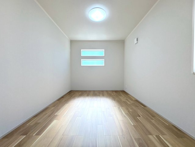 新築戸建　岐阜市竜田町Ⅱ　全２区画分譲の和室|一室あると便利な和室は、来客時はもちろん、お子様のお昼寝や遊び場、寝室としてもご利用いただけます