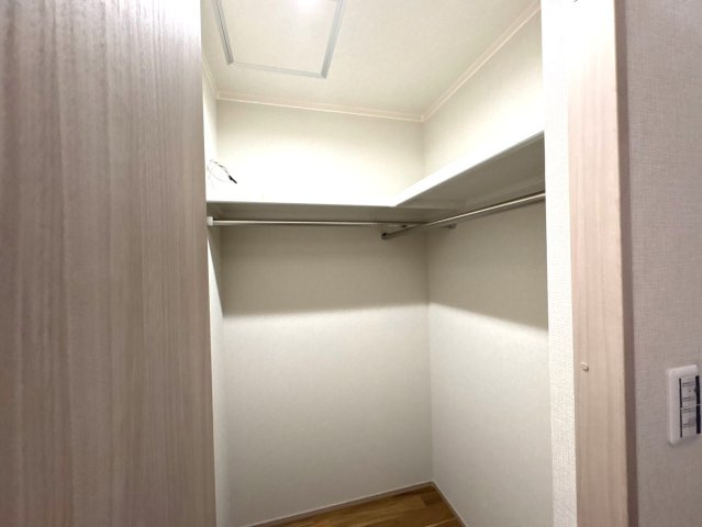 新築戸建　岐阜市竜田町Ⅱ　全２区画分譲の発電・温水設備|給湯器のリモコンはお風呂の準備や、温度管理、追い炊き、その他さまざまな操作ができて便利です。