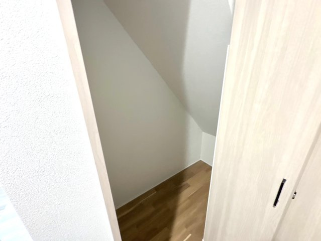 新築戸建　岐阜市竜田町Ⅱ　全２区画分譲のキッチン|お手入れが楽なステンレスをワークスペース部分に使用した機能的で美しいシステムキッチンを使用しています