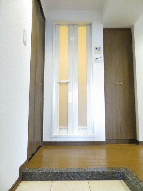 グランド・ガーラ渋谷の玄関