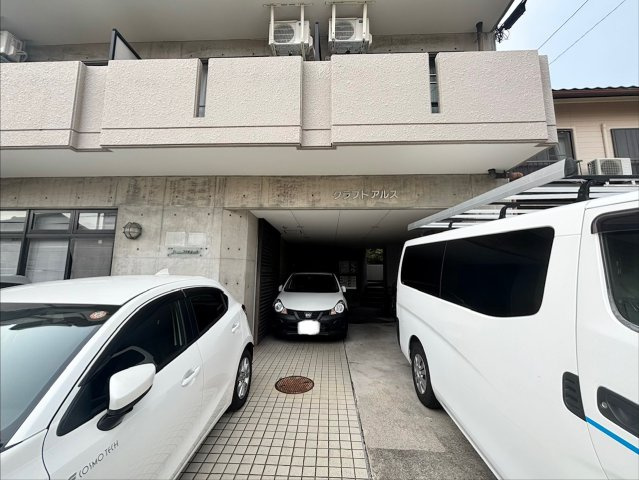 クラフトアルスのエントランス