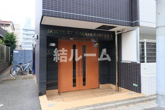 練馬区中村北２丁目の賃貸マンションのエントランス