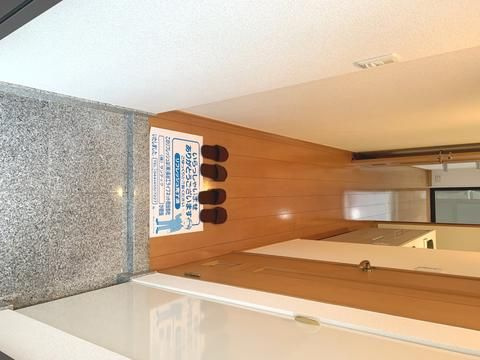 パシフィックコート目黒南の玄関