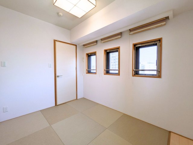 クレアホームズ松山千舟町　ザ・クラスの和室|                                                  