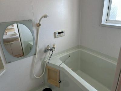 【浴室】 | フレグランス方Ⅱ | コンパクトで使いやすいお風呂です