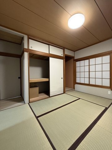 【現地画像あり】厚木市森の里２丁目　中古戸建　85.77坪の内装