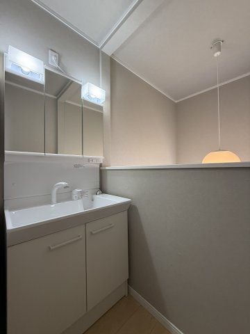 【現地画像あり】厚木市森の里２丁目　中古戸建　85.77坪の内装
