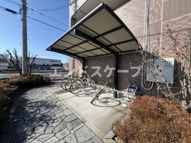 クローバービルの庭|高崎、前橋のお部屋探しはエンドスケープまで！お客様の理想お聞かせ下さい♪