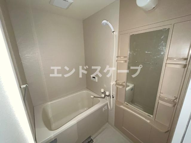 クローバービルの浴室|バス
高崎、前橋のお部屋探しはエンドスケープまで！お客様の理想お聞かせ下さい♪