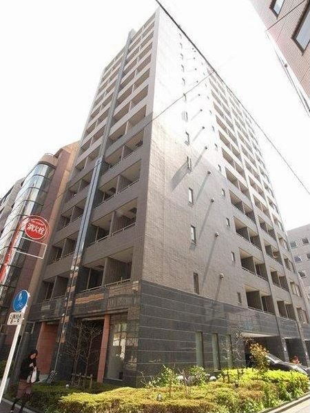 パレステュディオ新宿御苑駅前