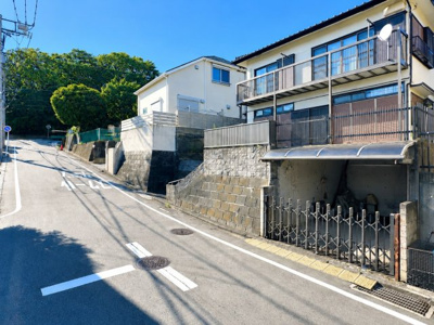【前面道路含む現地写真】 | ◆青葉区美しが丘３丁目　建築条件なし売地◆ | ◆土・日・祝日は、当社スタッフによる現地案内会を実施しております。もちろん平日のご案内も可能です。お気軽にご相談ください！！