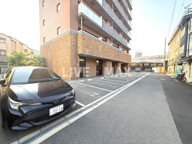 【駐車場】プレジオ十三
