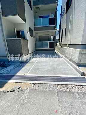 The Residence 大庄西町の駐車場