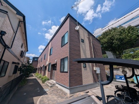 ラトゥール桜丘の外観