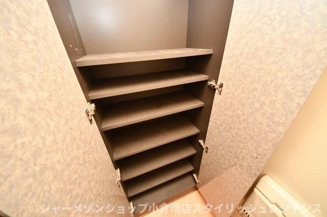 ファミール葛原Ⅰの収納