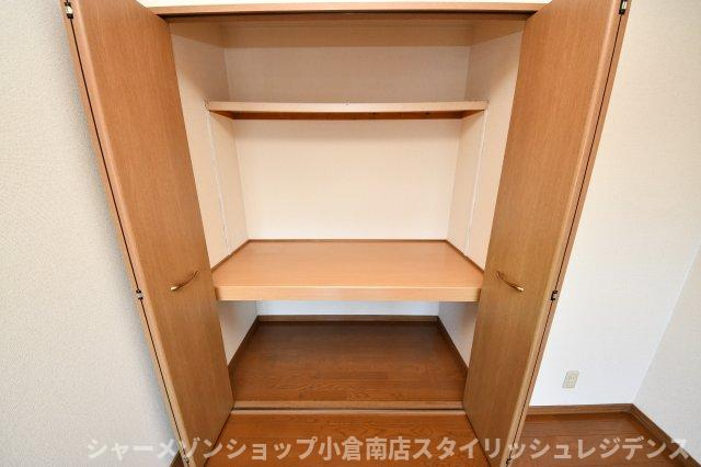 ファミール葛原Ⅰの収納