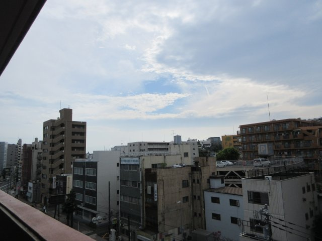 ライオンズマンション野毛山南