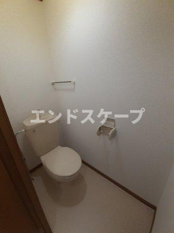 ラシーヌ・２１のトイレ|高崎、前橋のお部屋探しはエンドスケープまで！お客様の理想お聞かせ下さい♪