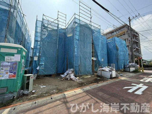 平塚市御殿3丁目　新築戸建　全３棟の外観|7月24日撮影　建築中　現地外観