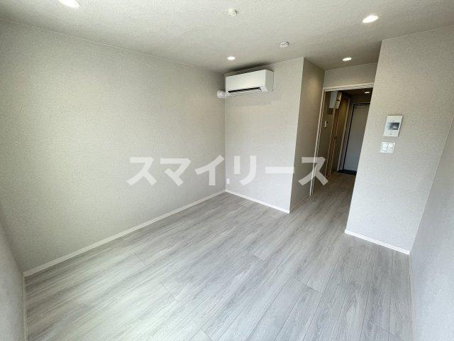 Iden OAK(アイデン オーク)の居間・リビング