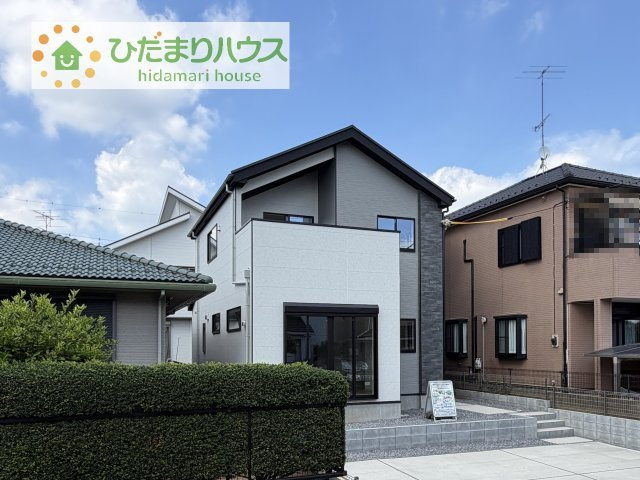 【外観】 | 牛久市中央5期　新築戸建 | デザイナーズのようなお洒落な外観です(^^♪