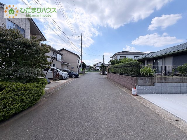 【前面道路含む現地写真】 | 牛久市中央5期　新築戸建 | 是非一度、ご家族そろってご内覧ください♪