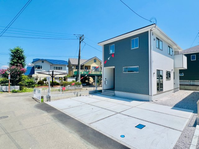 北群馬郡吉岡町の前面道路含む現地写真|閑静な住宅地◎