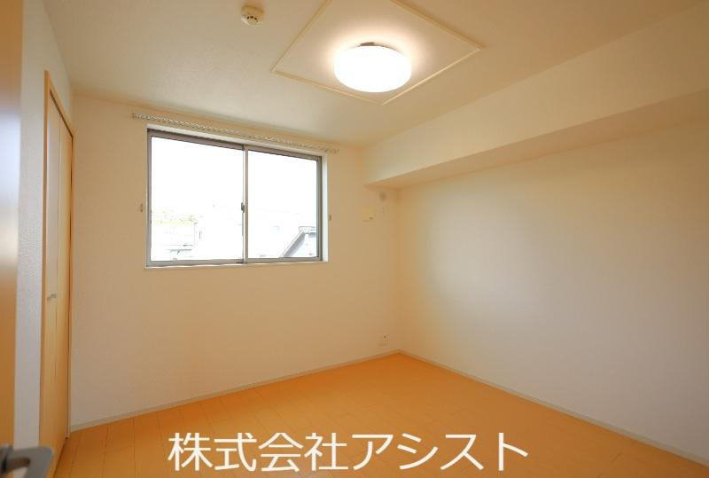 グレイス上三緒のその他