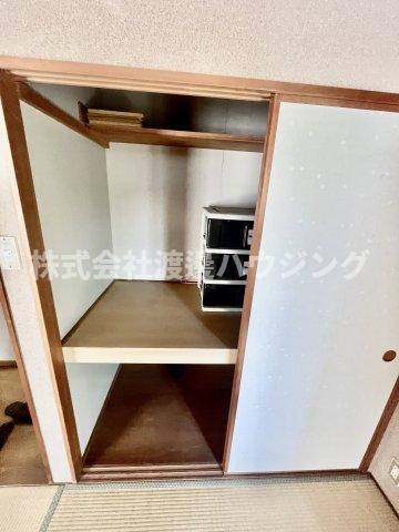 三日月貸家の収納