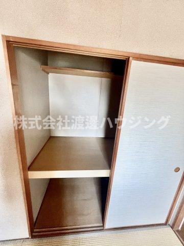 三日月貸家の収納