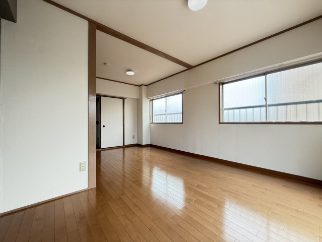 エミービル|名古屋市の賃貸ならMy賃貸の洋室|エミービル
