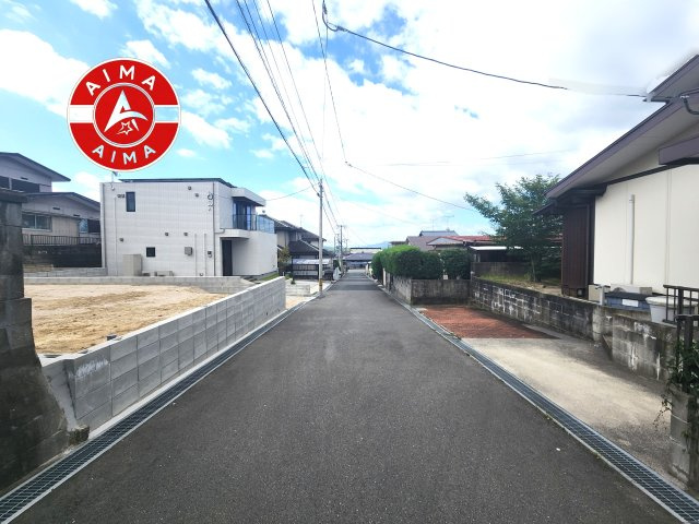 福津市東福間7丁目第2-1棟（1号棟）の外観|前面道路含む現地の写真です。