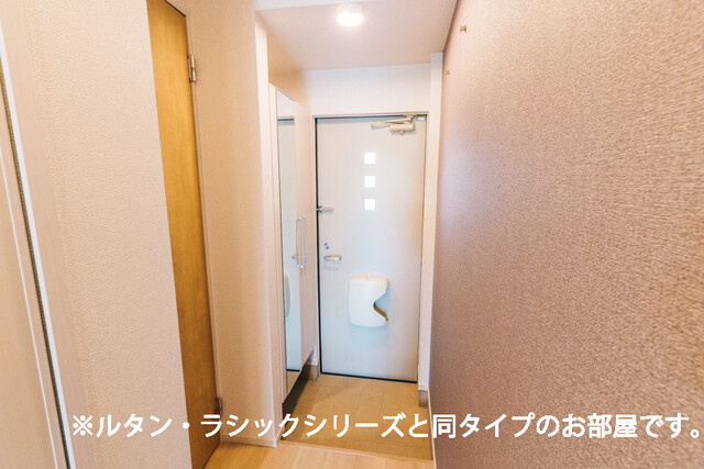 プラムガーデンＡの玄関|玄関