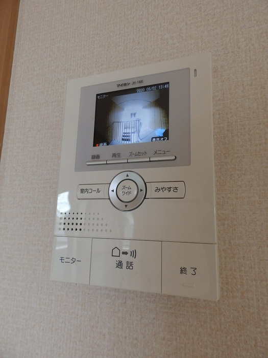 サンハイツ B棟の設備|モニター付きインターホン