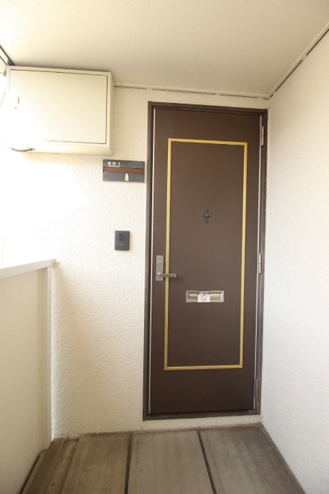 セジュール大田 B棟の玄関|玄関外