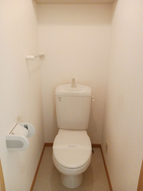 カーサ　エテルナのトイレ|トイレ
