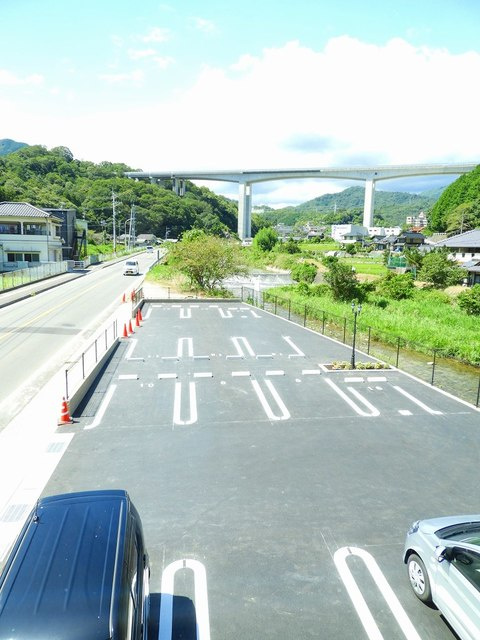 ５ｔｈ　Ａｖｅｎｕｅ　Ａの駐車場|駐車場