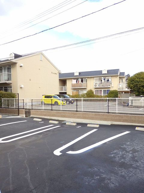 グリーングラスＢの駐車場|駐車場