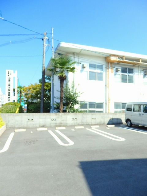 イースト　オーブの駐車場|駐車場