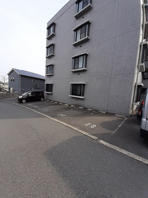 プラザ初雪Ａ－１の駐車場|駐車場