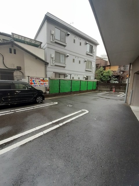 カーサ・フィオーレ中広通りの駐車場|駐車場