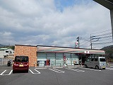 グラース　プラシードの周辺|その他