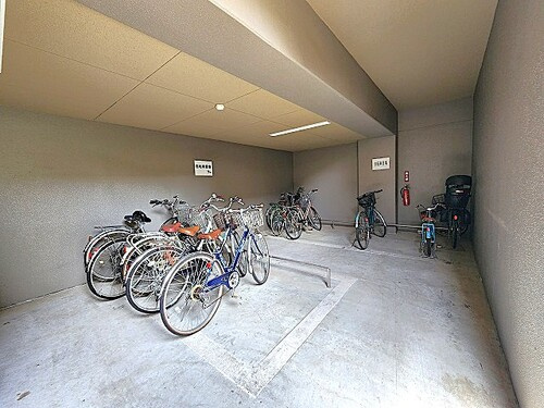 サーパス己斐西町のロビー|その他：駐輪場 ※2023年5月撮影     （2023年5月撮影）