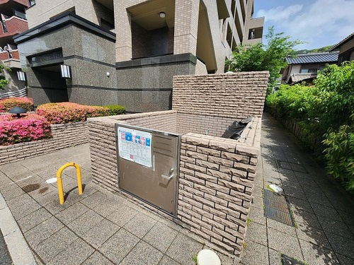 サーパス己斐西町のその他共用部分|その他：ごみ置き場 ※2023年5月撮影     （2023年5月撮影）