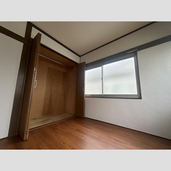 泉マンションの収納