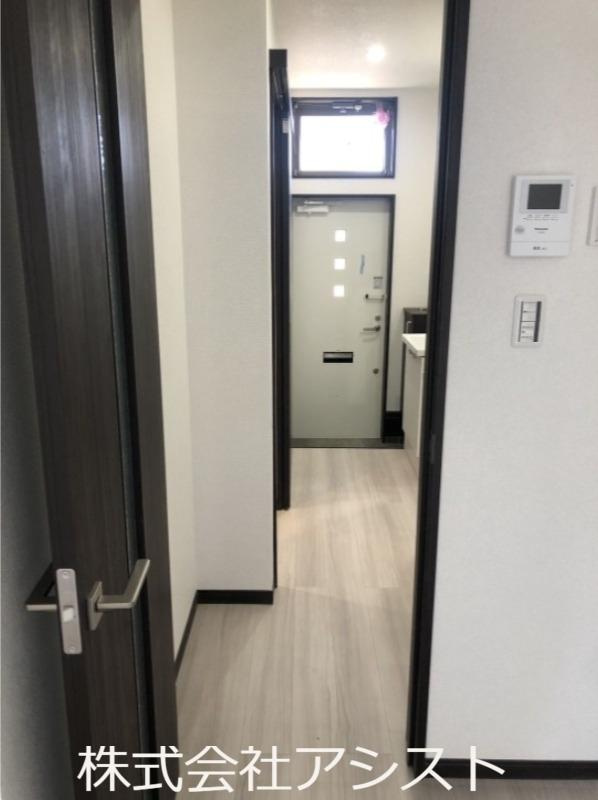 上三緒ベルエアの玄関